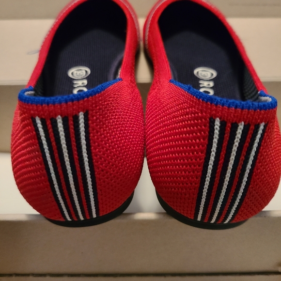 Rothys NIB Cherry Red Stripe Flats Size 9 - Picture 3 of 5